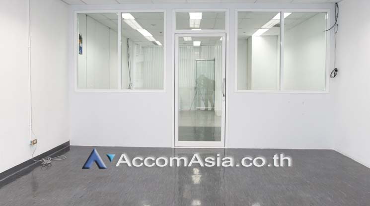 5  Studio Office Space For Rent in Sathorn ,Bangkok BTS Chong Nonsi - BRT Arkhan Songkhro at JC Kevin Tower AA17415